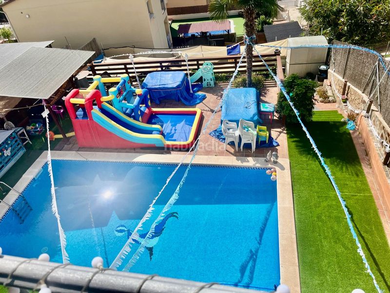 Foto 55de68cf-4ce1-4bd8-9c4d-dd2746baccf1. Casa aparellada amb calefacció aparcament piscina a Segur de Calafell