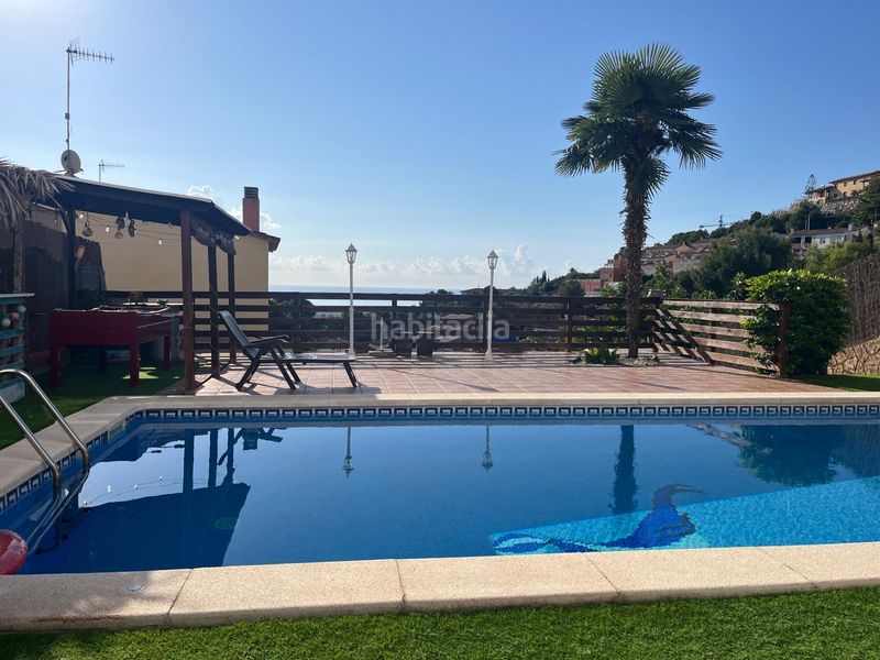 Foto 9f8ecefa-7390-48ab-9859-261b6d8e6811. Casa aparellada amb calefacció aparcament piscina a Segur de Calafell