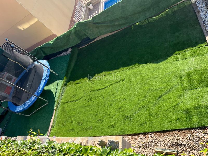 Foto bce8a39c-463c-4ee5-a04a-32f857491daf. Casa aparellada amb calefacció aparcament piscina a Segur de Calafell