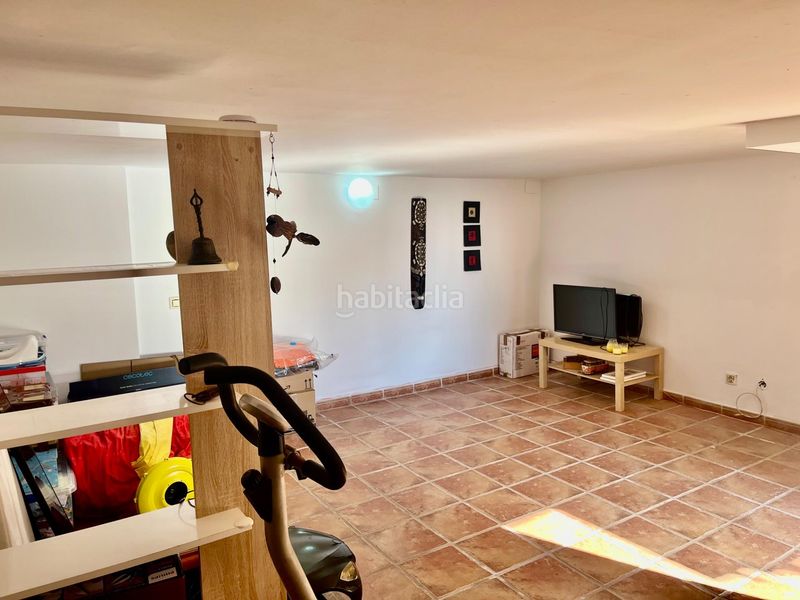 Foto e2ccd59f-b247-4f1c-8265-55b65dd622a2. Casa aparellada amb calefacció aparcament piscina a Segur de Calafell