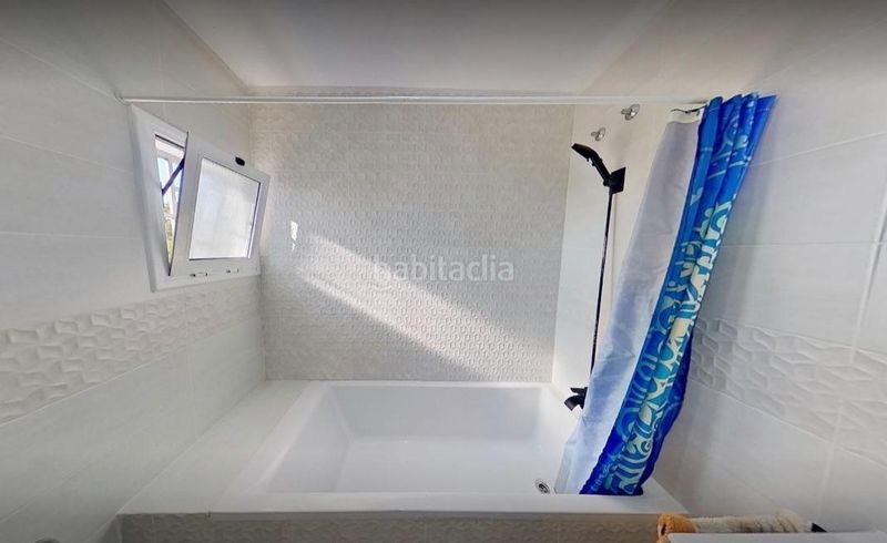 Foto 5d7024ba-75ae-4b79-8163-05644194295f. Casa aparellada amb calefacció aparcament piscina a Segur de Calafell