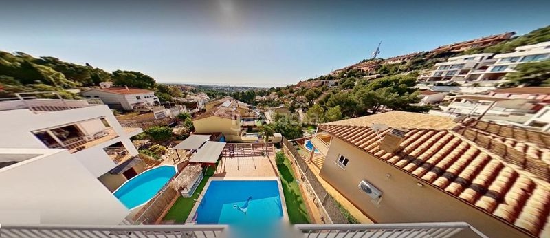 Foto d8b01b4f-d00d-4067-8e4a-2152f0b3aed9. Casa aparellada amb calefacció aparcament piscina a Segur de Calafell