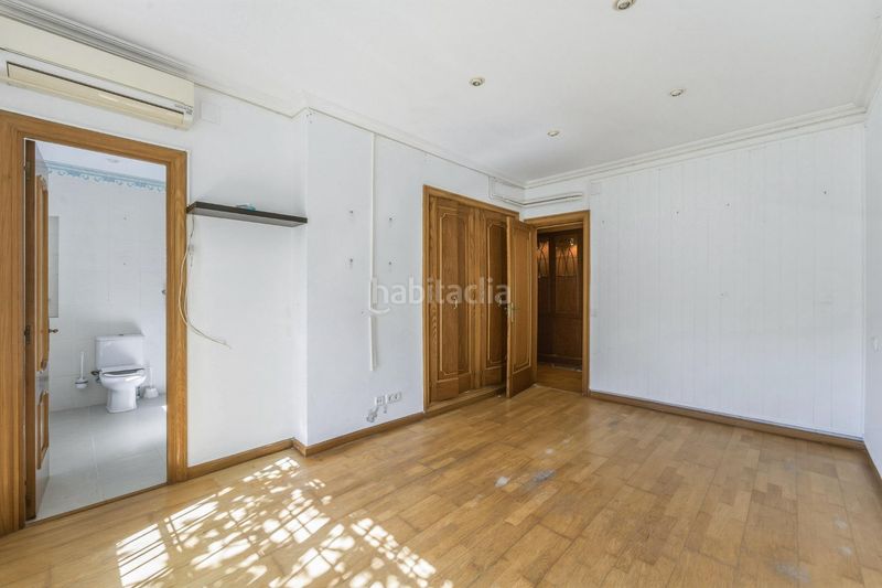 Foto 1178cfc1-544a-4c8e-8497-83a387d6bfdb. Casa amb calefacció aparcament piscina a Can Girona - Terramar - Vinyet Sitges