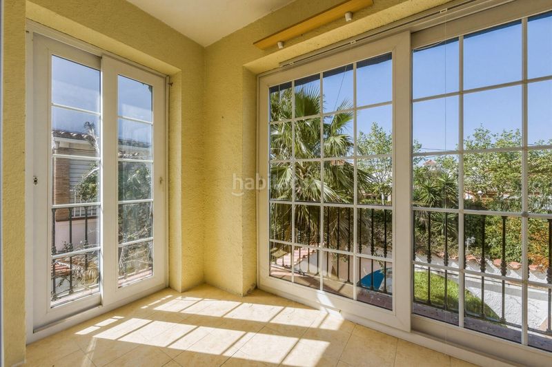 Foto 15123d0e-bd2b-4c25-9135-7cb0914950ec. Casa amb calefacció aparcament piscina a Can Girona - Terramar - Vinyet Sitges