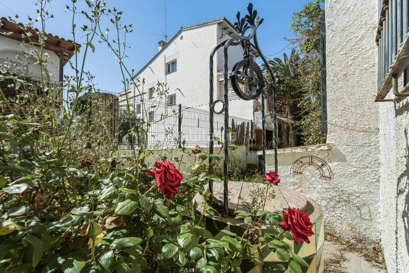 Foto aef455bf-f571-4940-a52d-88c6124646fe. Casa amb calefacció aparcament piscina a Can Girona - Terramar - Vinyet Sitges