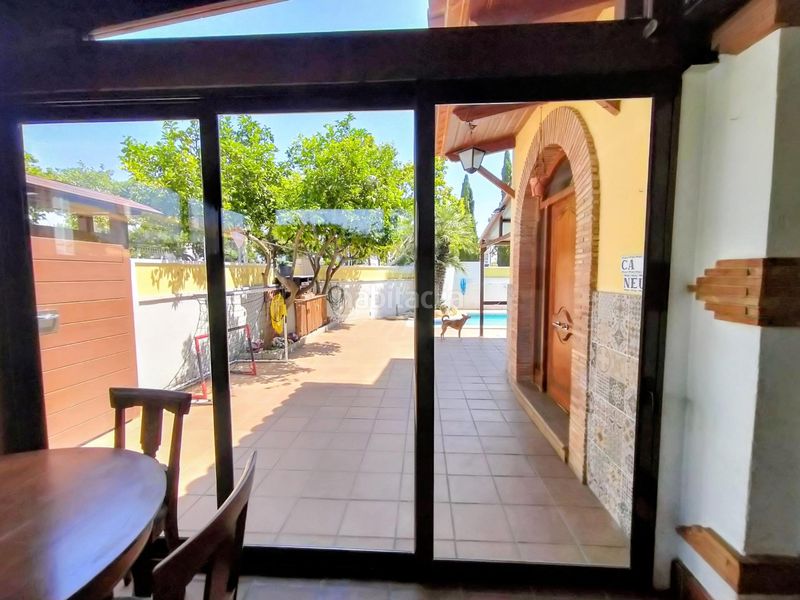 Foto 54ec6b75-f8a3-4566-abe6-c7c4f56e2005. Casa amb aparcament piscina a Centre Sant Pere de Ribes