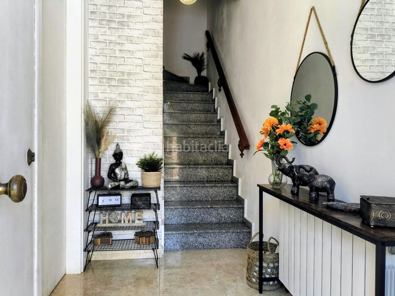 Foto 0def9865-c63e-4914-bcbe-2a18b37979f9. Casa adossada amb calefacció aparcament a Olivella