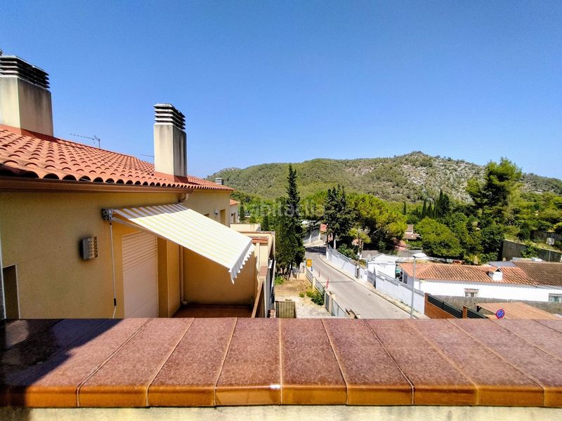 Foto 90cd0914-7fb1-4b39-9d35-fec7442e0742. Casa adossada amb calefacció aparcament a Olivella