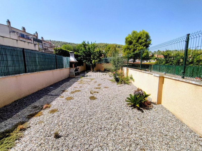Foto bd46fc4a-4aab-4b01-9770-412e466b6a07. Casa adossada amb calefacció aparcament a Olivella