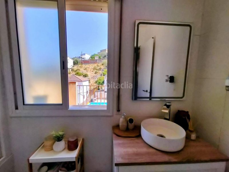 Foto e1c17d6b-a946-47c9-8267-314f85a4a4d5. Casa adossada amb calefacció aparcament a Olivella