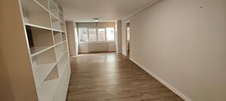 Pis a Centro. Piso en venta en andorra la vella, 2 dormitorios.