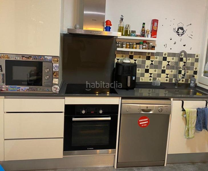 Foto 52cd5db1-d781-431f-b5b9-a1bf04f32e94. Flat with heating parking in Centro Andorra la Vella