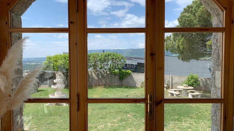 Foto ef4cd4e3-3d17-4a2b-9e8d-f5c96fafbaa7. Casa con riscaldamento parcheggio piscina in Berga