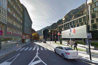 Miete Autoparkplatz in Centro. Garaje en alquiler en andorra la vella.