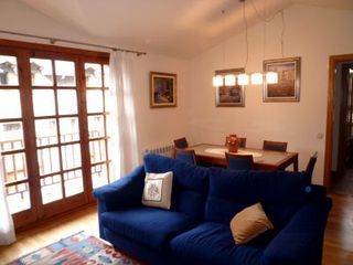 Appartamento in Canillo. Piso en venta en canillo, 3 dormitorios.