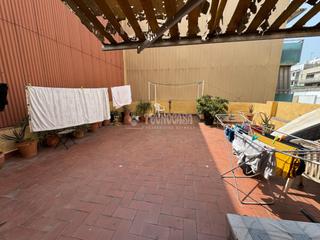 Etagenwohnung in Congrés - Indians. Piso en venta en barcelona