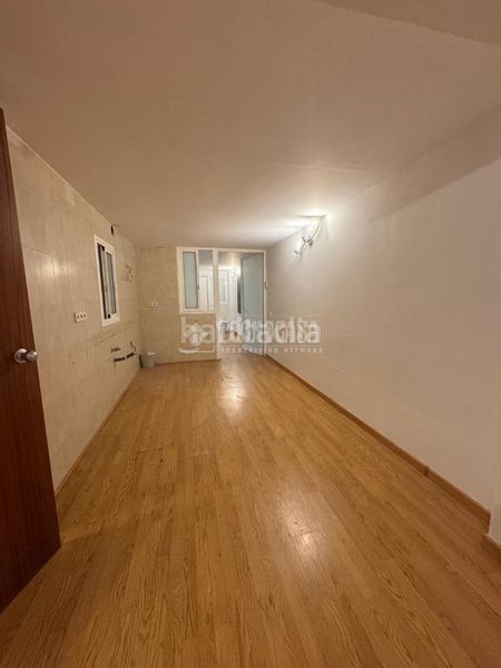 Foto 2547da3d-c81f-4c3a-bb6d-365d0808c9b7. Estudi a Congrés - Indians Barcelona