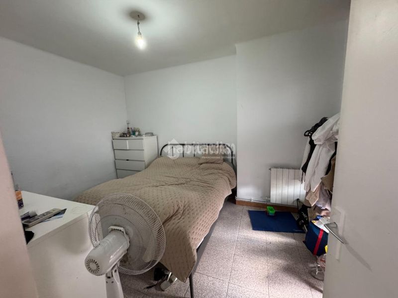 Foto b19b806f-14ea-4d9e-b5f0-ec76e6328165. Ático  en venta en Navas Barcelona