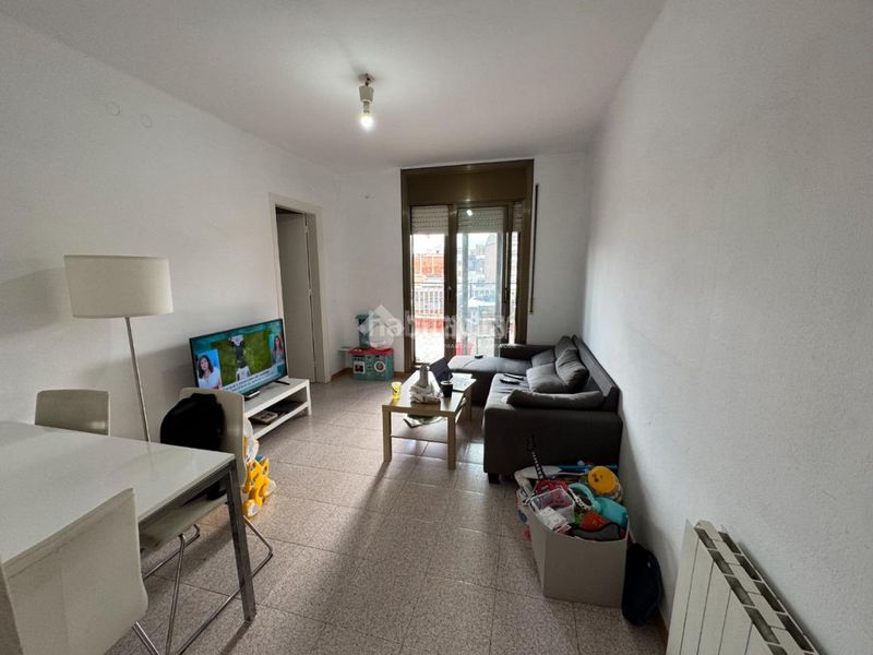 Foto fecb443f-e2e2-45e7-ac5a-87263d24b2a5. Ático  en venta en Navas Barcelona