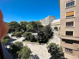 Pis a Praza das atochas 15. Plaza de españa, 8