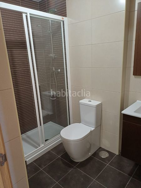 Foto 76c9adb6-e372-49b5-8fb8-8d210914ae52. Piso en calle aurelio aguirre galarraga 4 t1-13ºb en Coruña (A)