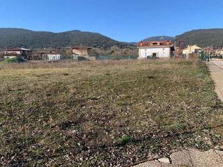 Terrain résidentiel à Villarcayo de Merindad de Castilla la Vieja. Parcelas a la venta en ciguenza