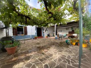 Maison à Merindad de Montija. Oportunidad! casa de piedra  con terreno a 10 minutos de medina