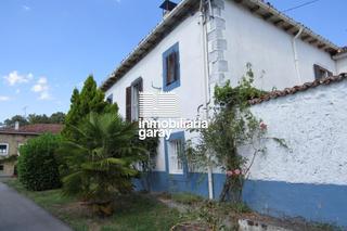 Casa a Merindad de Montija. Oportunidad! casa de piedra  con terreno a 10 minutos de medina