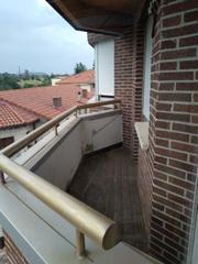 Miete Etagenwohnung in Espinosa de los Monteros. Alquiler piso en verano en espinosa