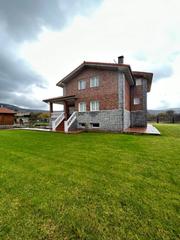 Chalet à Valle de Losa. Precioso chalet individual en el valle de losa