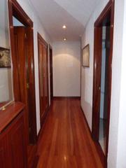 Duplex in Villarcayo de Merindad de Castilla la Vieja. Duplex con parcela de garaje en el centro de villarcayo