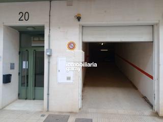 Parking coche en Villarcayo de Merindad de Castilla la Vieja. Se vende o se alquila parcela de garaje en villarcayo