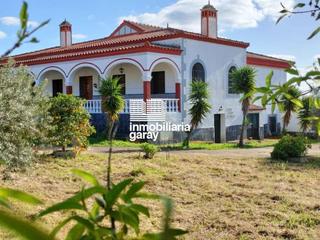 Xalet a Santiago de Alcántara. Preciosa casa muy cerca de portugal
