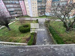Xalet a Medina de Pomar. Chalet independiente con gran terreno en urbanizacion en medina