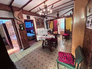 Etagenwohnung in Trespaderne. Piso en planta baja con acceso a jardín de urbanización. a 5 min