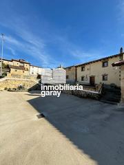 Casa a Medina de Pomar. Preciosa casa de piedra para entrar a vivir en criales