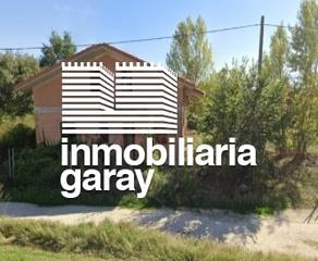 Xalet a Villarcayo de Merindad de Castilla la Vieja. Obra parada de 24 chalets en bocos