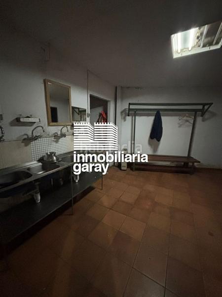 Foto f4b6fd4b-aaac-449c-96bf-d705cd0e3027. Nau industrial a Arrigorriaga