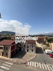 Pis a Valle de Tobalina. Amplio piso en quintana martin galindez