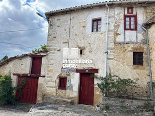 Casa a Merindad de Sotoscueva. Casa con terreno rústico en merindad de sotoscueva
