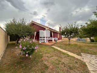 Maison à Medina de Pomar. Chalet individual en planta baja en medina de pomar
