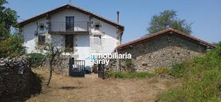 Haus in Alfoz de Bricia. Casa unifamiliar con terreno en las merindades