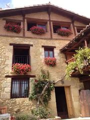 Casa a Merindad de Sotoscueva. Casa de rural en la merindad de sotoscueva, rodeada de bosque