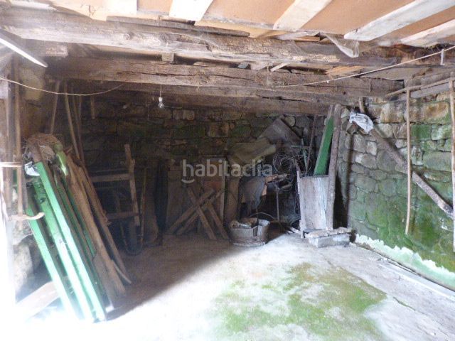 Foto b45073b8-1ac2-4539-8693-79726ed2f142. Casa  de pueblo con terreno en Valle de Valdebezana