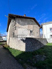 Casa a Valle de Losa. Preciosa casa unifamiliar de piedra a tan solo 5 minutos de quin