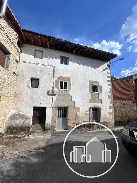 Foto e5b71db8-5884-4a62-9ce5-3380010ac832. Casa a Trespaderne