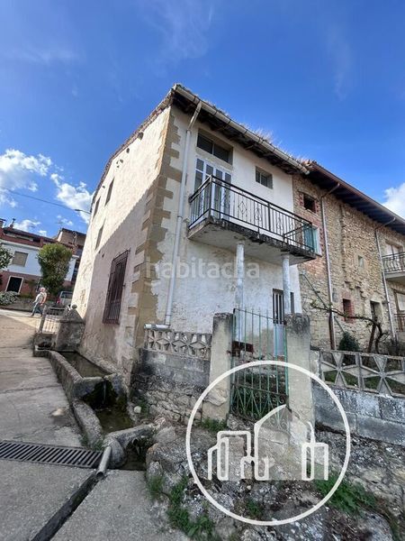 Foto e8055cb7-bce8-4ba3-a731-0776881679c3. Casa a Trespaderne