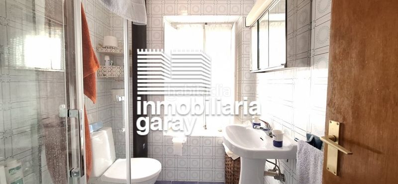 Foto ac43a011-dfed-4d04-8f78-eab24b293d8d. Casa dos casas a la venta con jardín interior en el en Valle de Valdebezana
