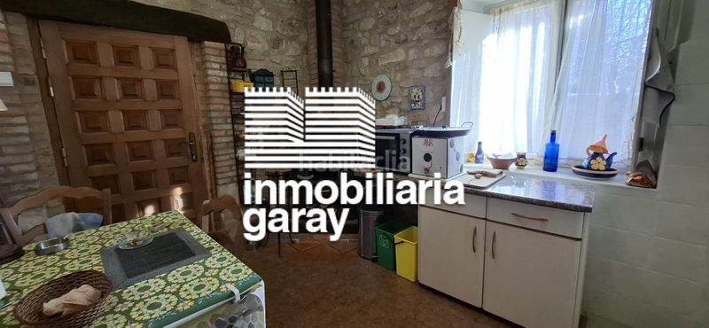 Foto bad13e31-83bc-40bf-ae7b-bed5e8036b90. Casa dos casas a la venta con jardín interior en el en Valle de Valdebezana