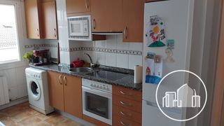 Lloguer Pis a Villarcayo de Merindad de Castilla la Vieja. Piso en alquiler  para temporada de invierno
